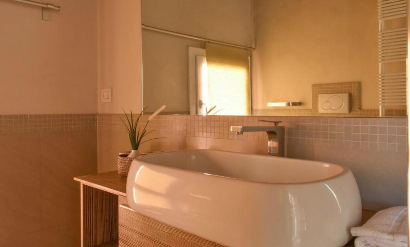 Welc-om Golden Apartment